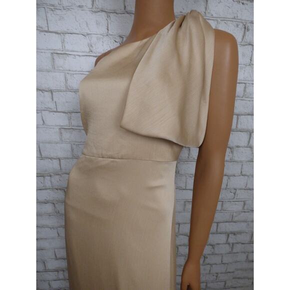 $285 BHLDN Sachin & Babi Chelsea One Shoulder Bow Gown in Neutral 4 NEW - Picture 10 of 16